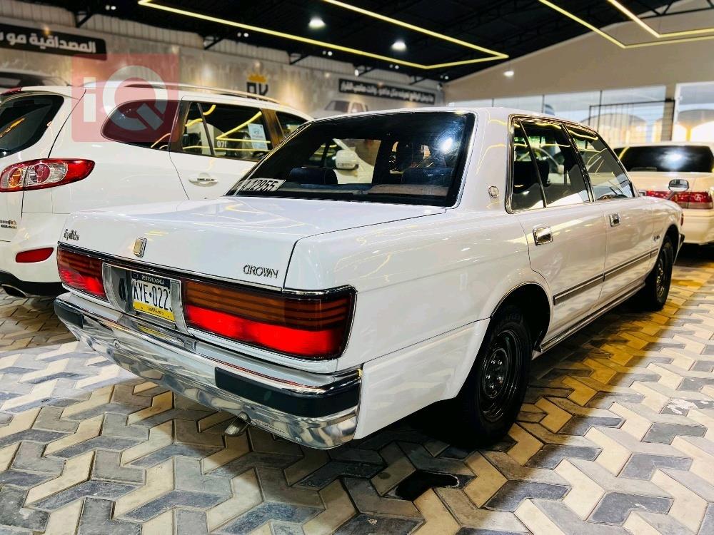 تويوتا كراون